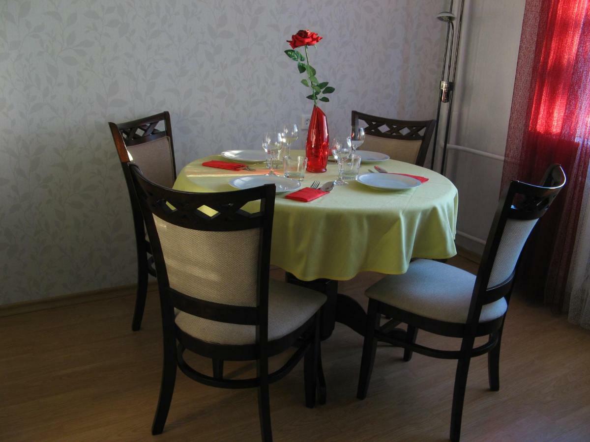 Gratarre Apartment Kuressaare Dış mekan fotoğraf